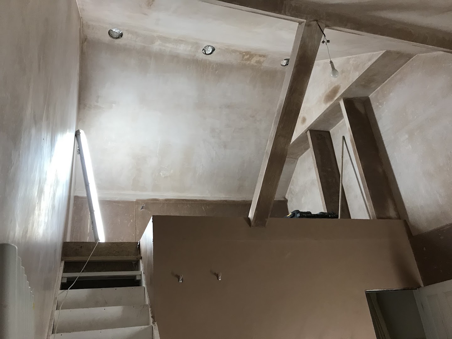 Darren Lynch Plastering — Photos 12